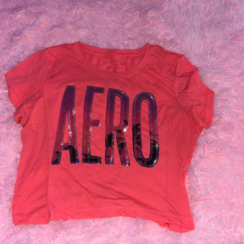 Hot pink AERO crop top